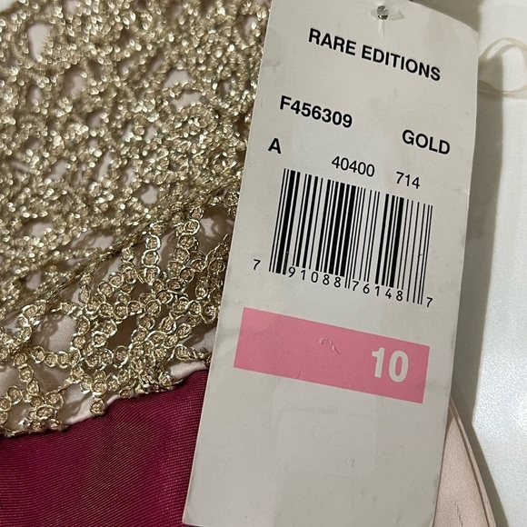 Elegant Gold and Red Kids Dress - Picture 10 of 14